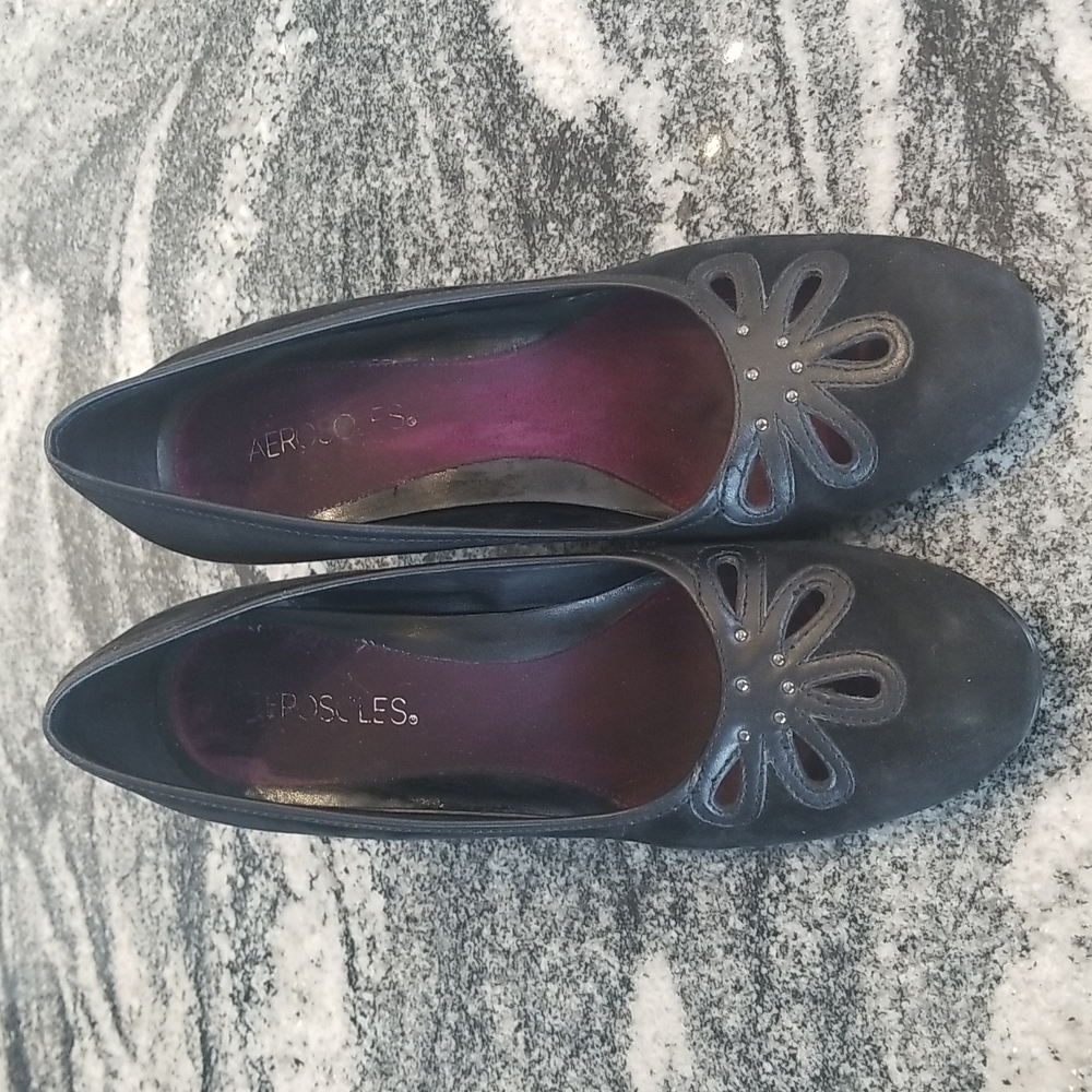 Aerosoles 9M Suede Upper Rubber Sole